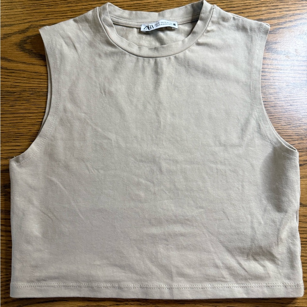 Zara Beige Crewneck Sleeveless Cropped Tee Size S Cotton